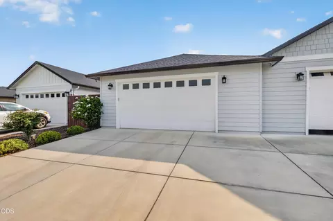 Other - 453 S Haskell St, Central Point, OR 97502 photo 2 of 8