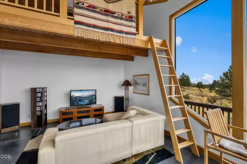 Living - 59641 Calgary Loop, Bend, OR 97702 photo 4 of 7