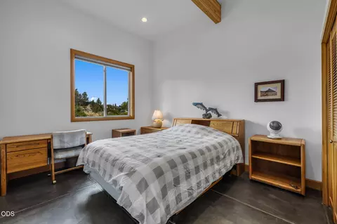 Bedroom - 59641 Calgary Loop, Bend, OR 97702 photo 6 of 9