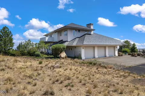 Exterior - 59641 Calgary Loop, Bend, OR 97702 photo 10 of 21