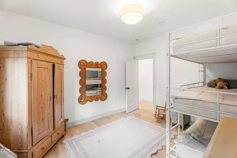 Bedroom - 17498 Snow Goose Rd, Bend, OR 97707 photo 5 of 8