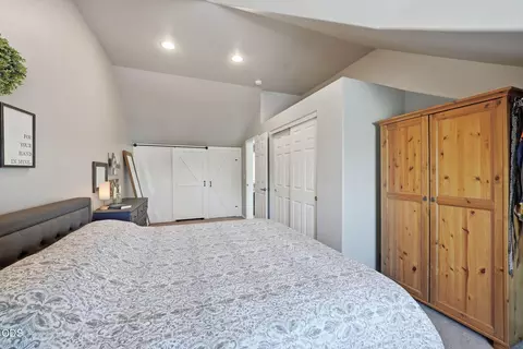 Bedroom - 3353 NE Collier Ct, Bend, OR 97701 photo 4 of 6