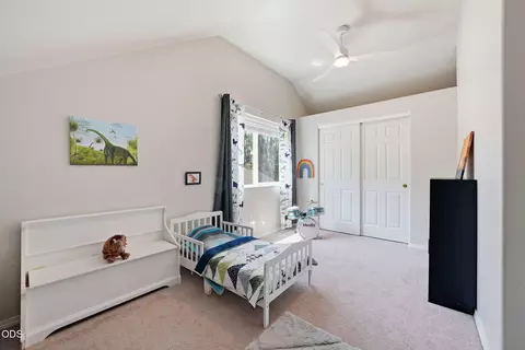 Bedroom - 3353 NE Collier Ct, Bend, OR 97701 photo 5 of 6