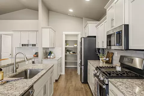 Kitchen - 61370 SE Preston St, Bend, OR 97702 photo 3 of 6