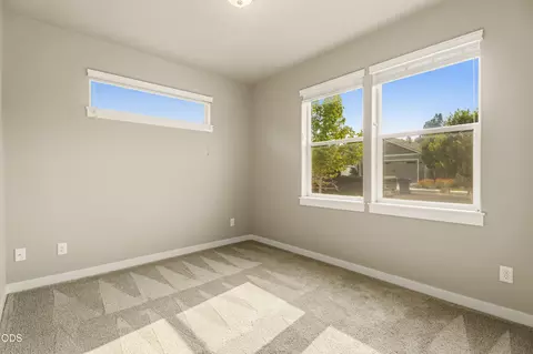 Bedroom - 61370 SE Preston St, Bend, OR 97702 photo 7 of 11