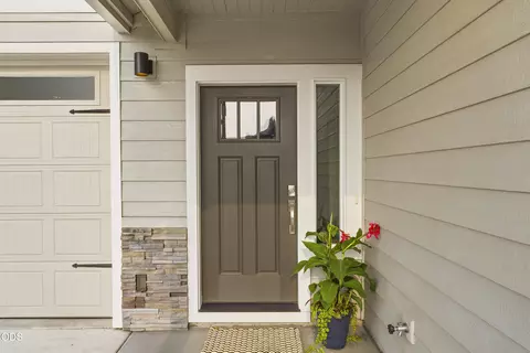 Entry Way - 61370 SE Preston St, Bend, OR 97702 photo 3 of 3