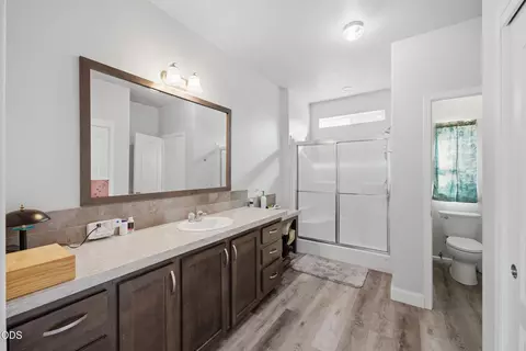 Bath - 16760 Pine Pl, La Pine, OR 97739 photo 1 of 2