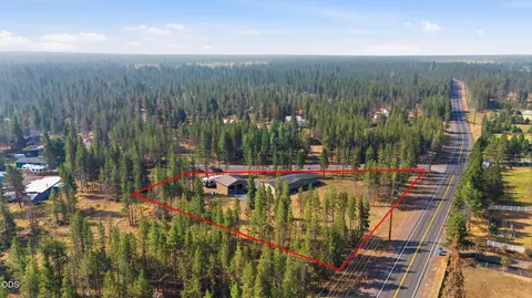 View/Area - 16760 Pine Pl, La Pine, OR 97739 photo 3 of 3