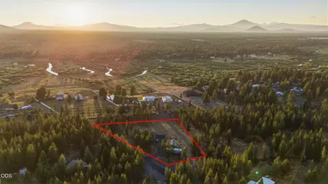 View/Area - 16760 Pine Pl, La Pine, OR 97739 photo 1 of 3
