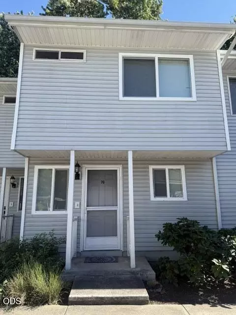2101 Poplar Dr #76, Medford, OR 97504