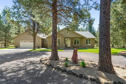 147853 Mabel Dr, La Pine, OR 97739