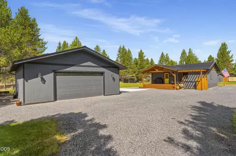 Other - 53855 Pine Grove Rd, La Pine, OR 97739 photo 1 of 14