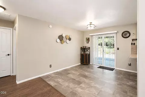 Dining - 481 Westminster Dr, Eagle Point, OR 97524 photo 1 of 1