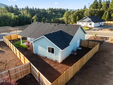 Exterior - 1106 Cascade Loop #LOT 8, Cave Junction, OR 97523 photo 8 of 10