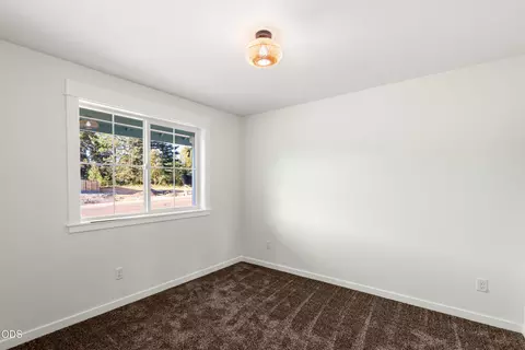 Bedroom - 1106 Cascade Loop #LOT 8, Cave Junction, OR 97523 photo 3 of 6