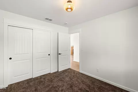 Bedroom - 1106 Cascade Loop #LOT 8, Cave Junction, OR 97523 photo 4 of 6