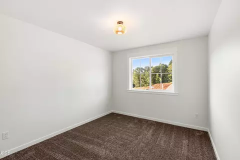 Bedroom - 1106 Cascade Loop #LOT 8, Cave Junction, OR 97523 photo 5 of 6