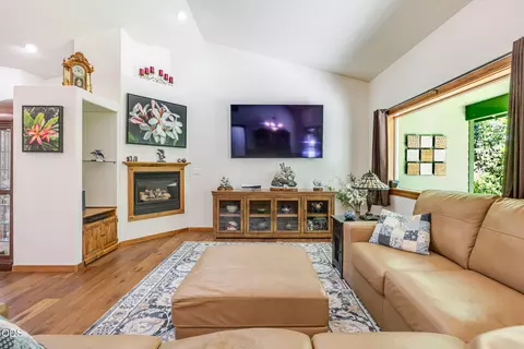 Living - 3350 NE Stonebrook Loop, Bend, OR 97701 photo 2 of 4