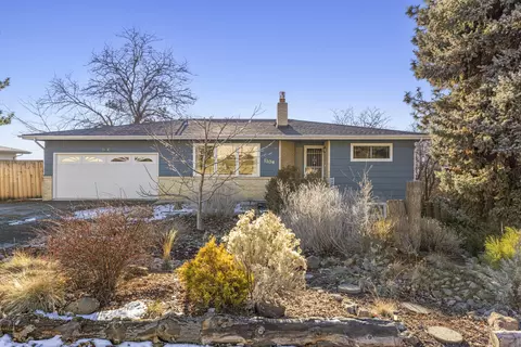 1104 Tamera Dr, Klamath Falls, OR 97603