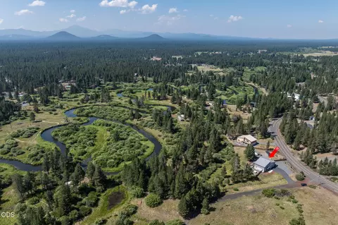 View/Area - 16732 Contorta Pl, La Pine, OR 97739 photo 4 of 8