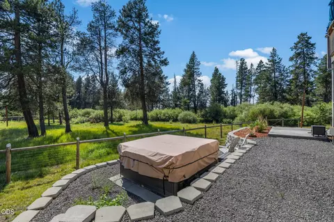 Exterior - 16732 Contorta Pl, La Pine, OR 97739 photo 7 of 18