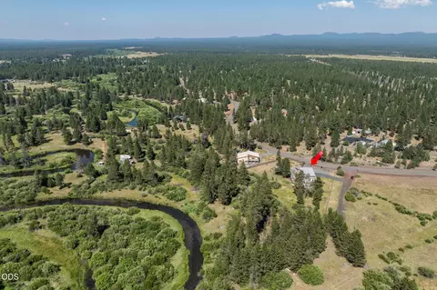 View/Area - 16732 Contorta Pl, La Pine, OR 97739 photo 2 of 8