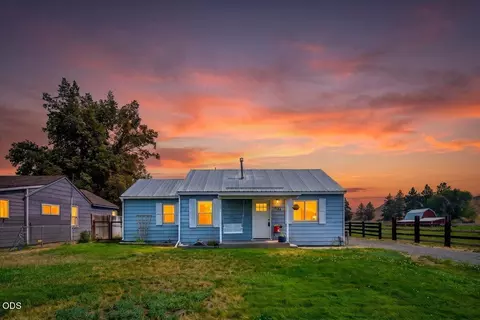 3124 NW Lamonta Rd, Prineville, OR 97754