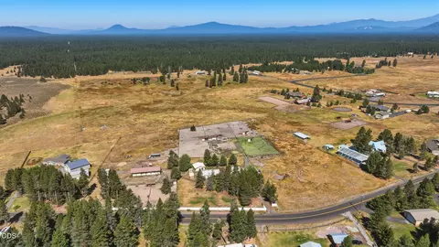View/Area - 53315 Bridge Dr, La Pine, OR 97739 photo 12 of 32