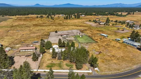 View/Area - 53315 Bridge Dr, La Pine, OR 97739 photo 10 of 32