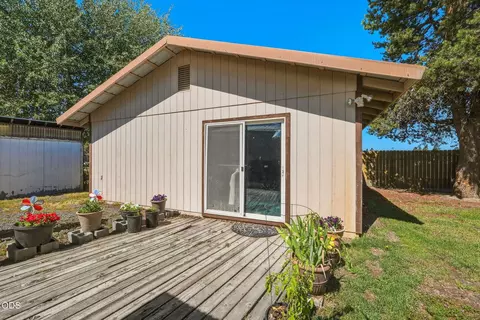 Exterior - 53315 Bridge Dr, La Pine, OR 97739 photo 11 of 11