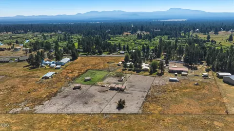 View/Area - 53315 Bridge Dr, La Pine, OR 97739 photo 21 of 32