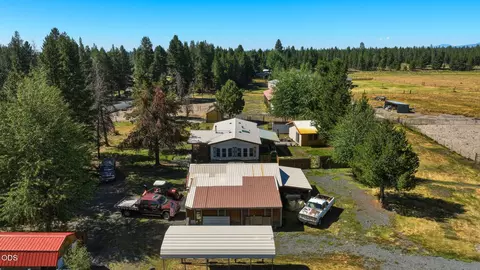 View/Area - 53315 Bridge Dr, La Pine, OR 97739 photo 6 of 32