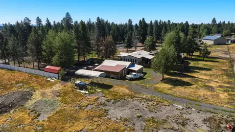 View/Area - 53315 Bridge Dr, La Pine, OR 97739 photo 5 of 32