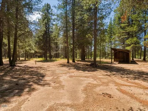 52677 Wayside Loop, La Pine, OR 97739 photo 8