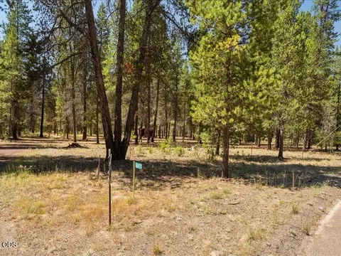 52677 Wayside Loop, La Pine, OR 97739 photo 5