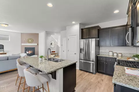 Kitchen - 20526 SE Cameron Ave, Bend, OR 97702 photo 1 of 4