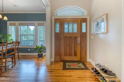 Entry Way - 3511 NW Braid Dr, Bend, OR 97703 photo 1 of 2