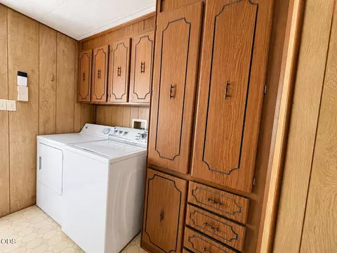 301 Freeman Rd UNIT 56, Central Point, OR 97502 photo 12