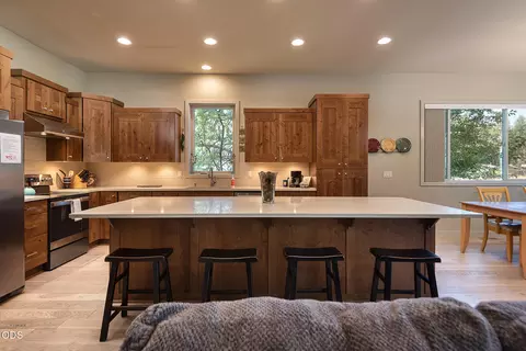 Kitchen - 60484 Kangaroo Loop, Bend, OR 97702 photo 3 of 3