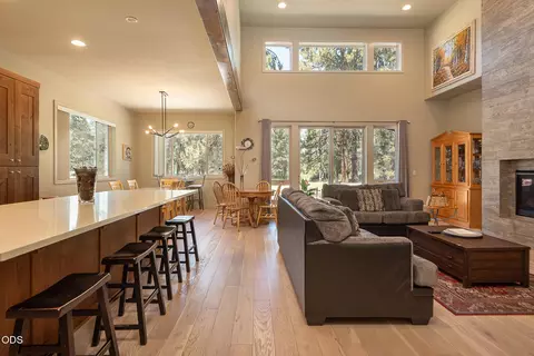 Other - 60484 Kangaroo Loop, Bend, OR 97702 photo 2 of 7