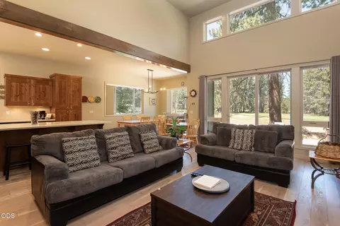 Living - 60484 Kangaroo Loop, Bend, OR 97702 photo 1 of 4