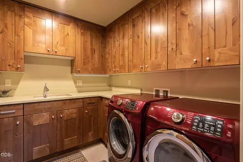 Other - 60484 Kangaroo Loop, Bend, OR 97702 photo 4 of 7