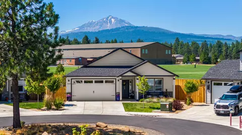 1949 W Williamson Ave, Sisters, OR 97759
