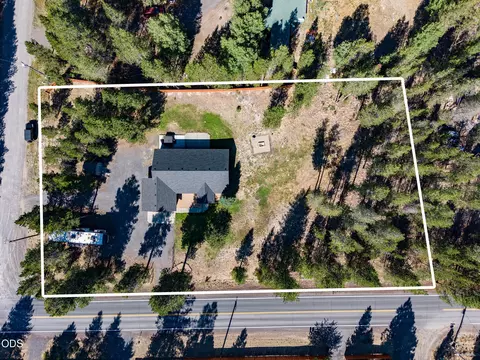 View/Area - 52221 Pine Forest Dr, La Pine, OR 97739 photo 13 of 13