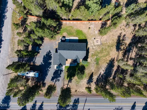 View/Area - 52221 Pine Forest Dr, La Pine, OR 97739 photo 2 of 13