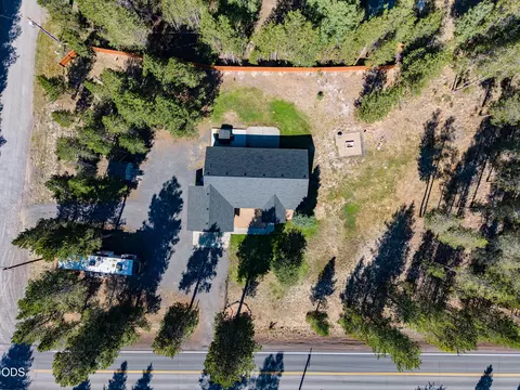 View/Area - 52221 Pine Forest Dr, La Pine, OR 97739 photo 3 of 13