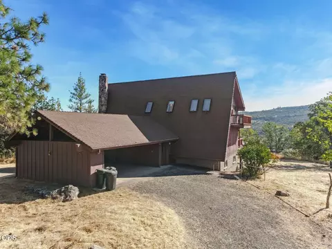 Other - 4000 E Antelope Rd, Eagle Point, OR 97524 photo 4 of 27