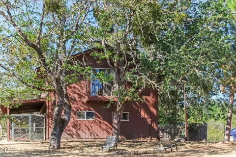 Exterior - 4000 E Antelope Rd, Eagle Point, OR 97524 photo 8 of 11