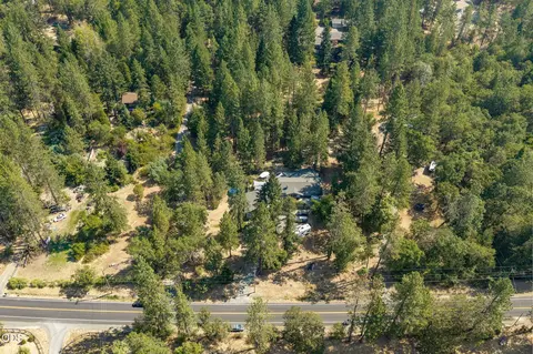 View/Area - 2282 Stringer Gap Rd, Grants Pass, OR 97527 photo 4 of 6