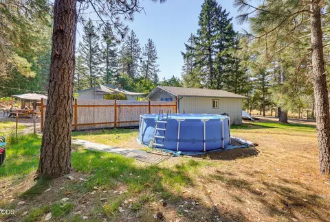 Exterior - 2282 Stringer Gap Rd, Grants Pass, OR 97527 photo 22 of 26